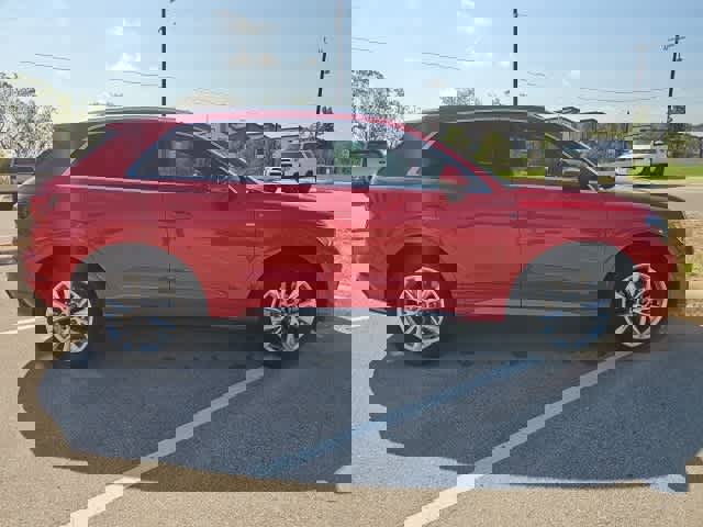 Used 2023 Audi Q3 2.0T Premium image 4