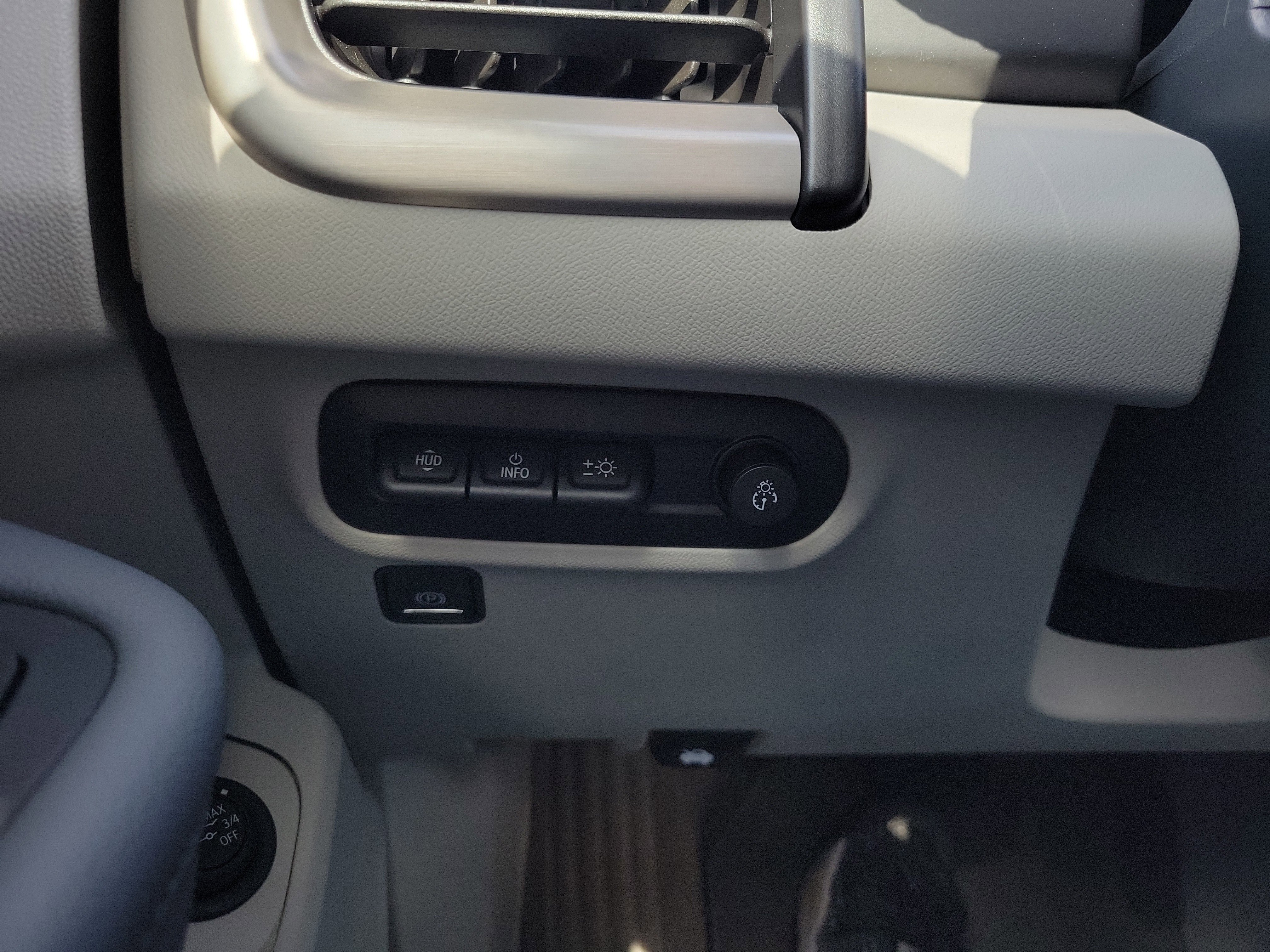 Used 2023 GMC Terrain Denali image 26