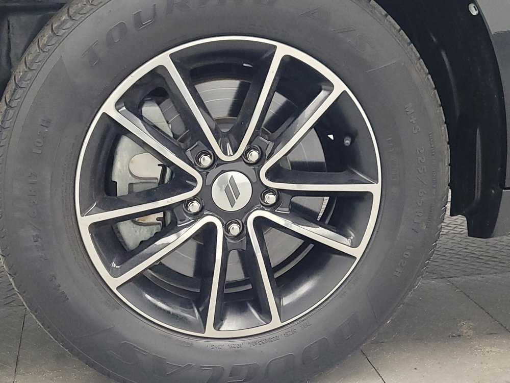 Used 2018 Dodge Journey SXT w/ Blacktop Package FWD image 31