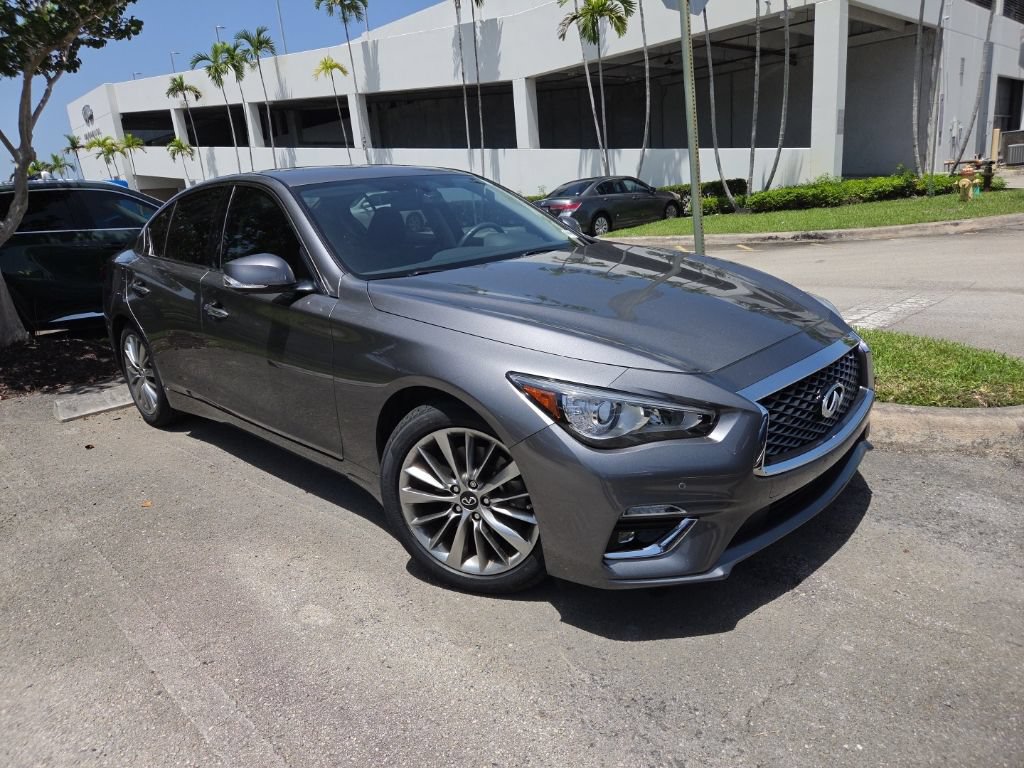 Used 2023 INFINITI Q50 Luxe w/ Cargo Package RWD image 2