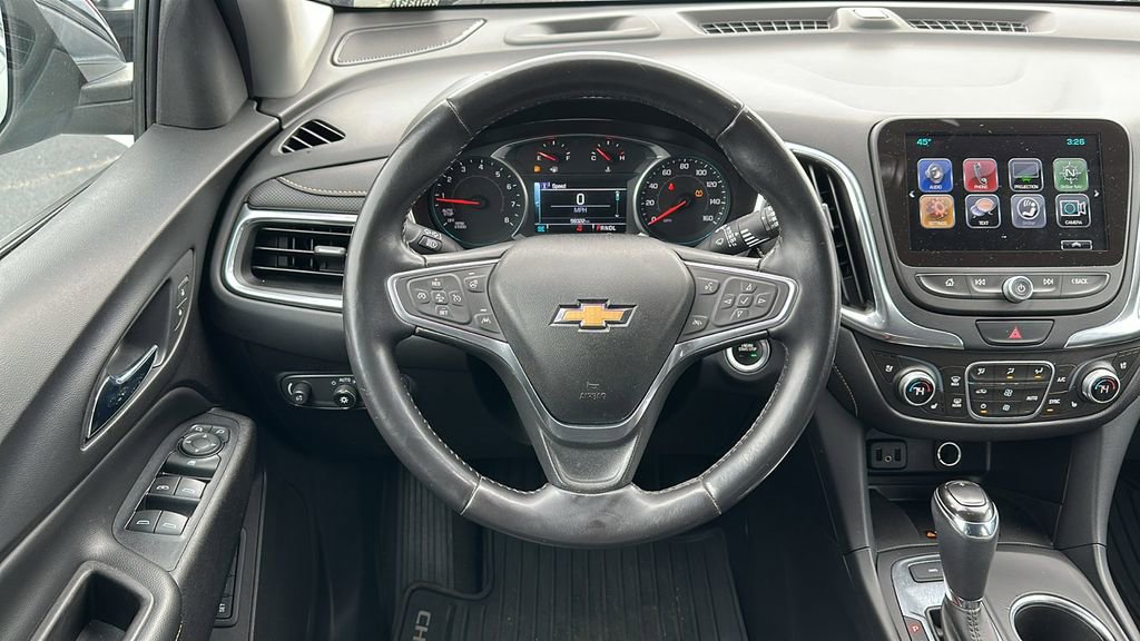 Used 2018 Chevrolet Equinox Premier image 12
