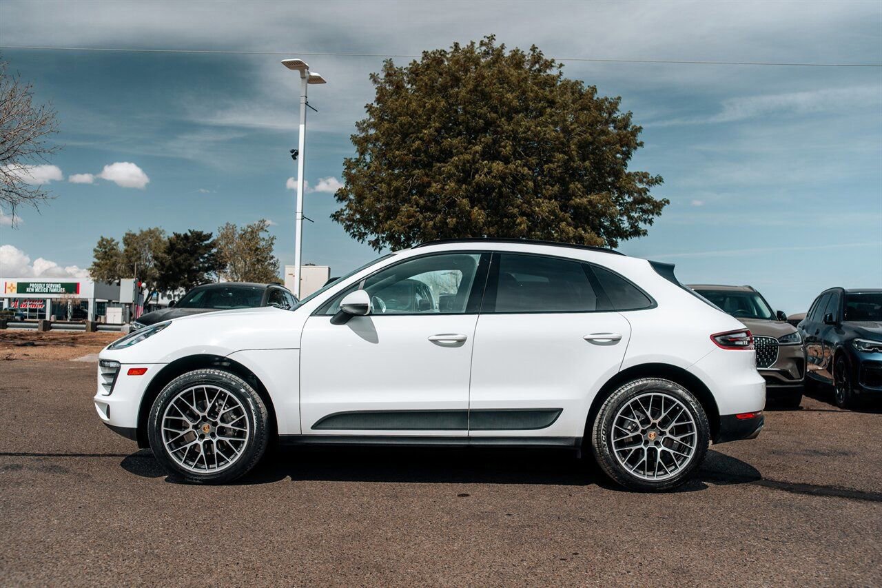 Used 2018 Porsche Macan S image 2
