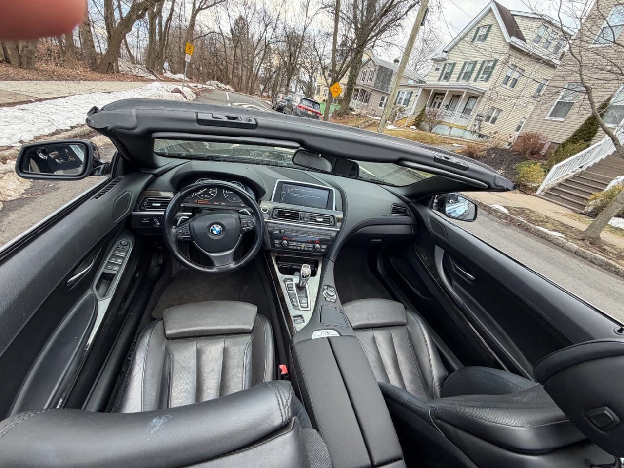 Used 2012 BMW 650i xDrive Convertible image 21