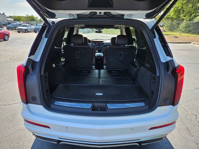 Certified 2023 Cadillac XT6 Premium Luxury AWD/4WD image 18