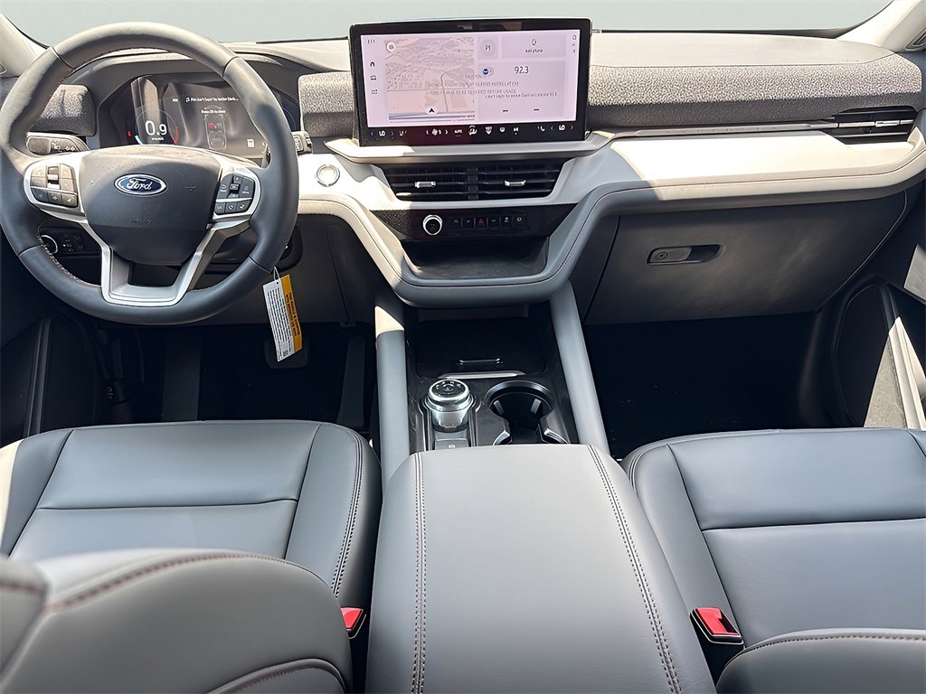 New 2025 Ford Explorer Active w/ Active Comfort Package image 9