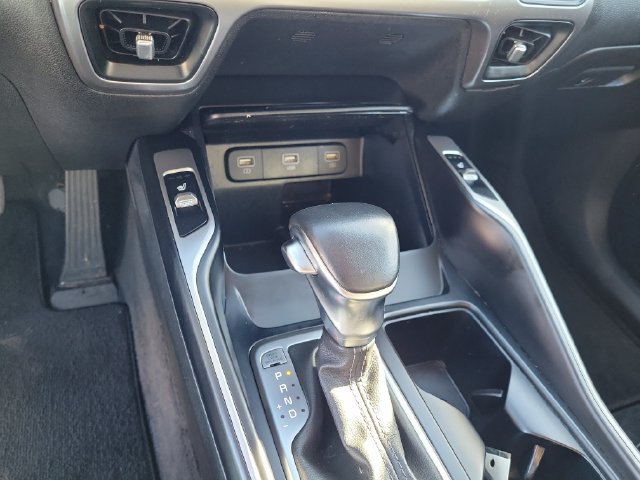 Used 2022 Kia Sorento S w/ Panoramic Sunroof Package AWD/4WD image 35