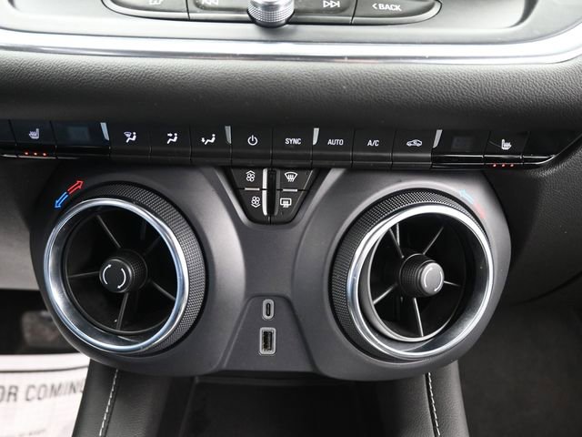Used 2025 Chevrolet Blazer LT image 14