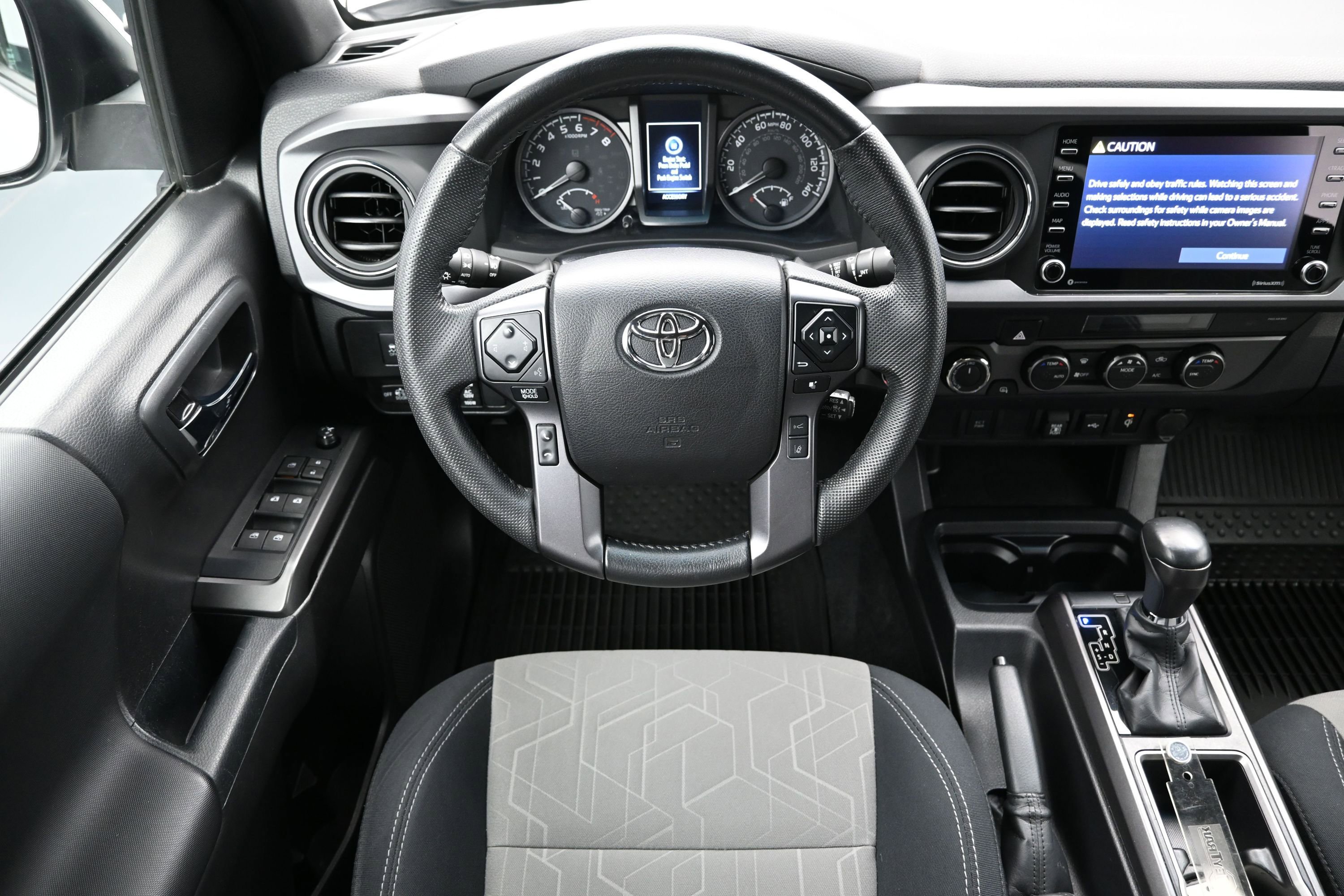 Used 2022 Toyota Tacoma TRD Off-Road AWD/4WD image 26