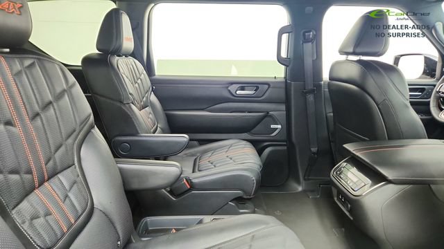 Used 2026 Nissan Armada PRO-4X w/ Captain's Chari Seat Package AWD/4WD image 24