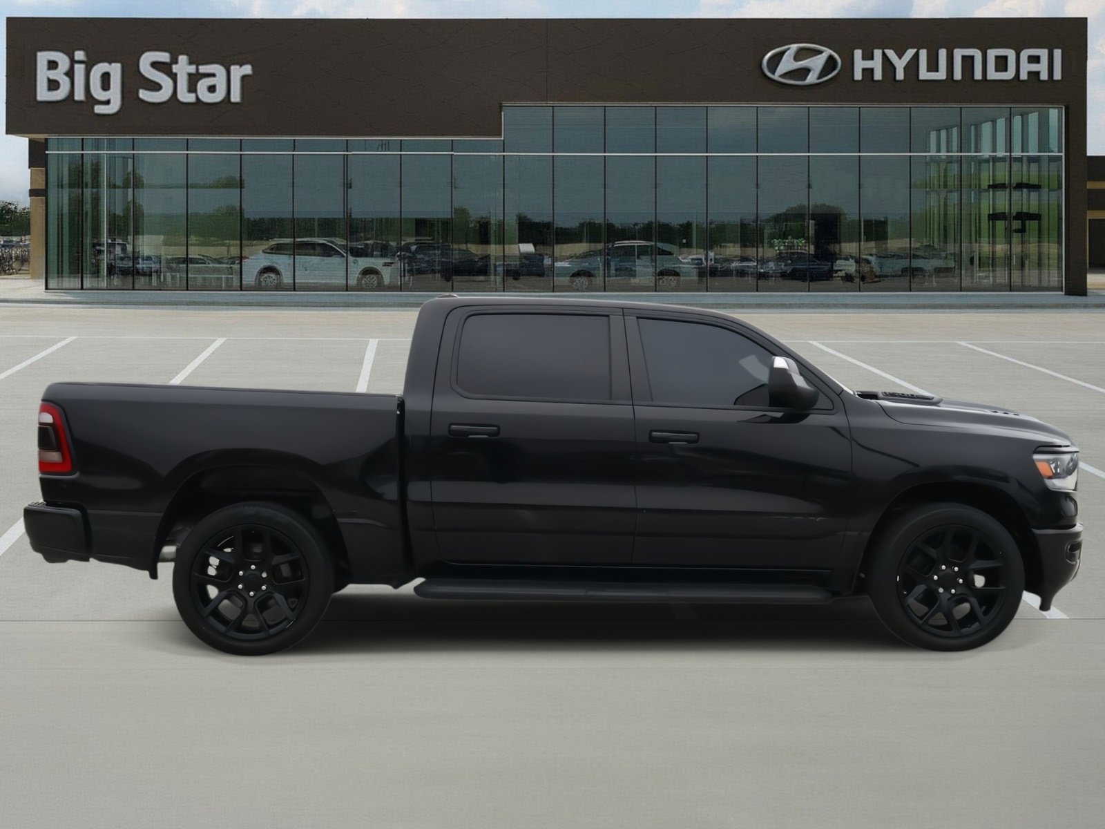 Used 2024 RAM 1500 Laramie image 5