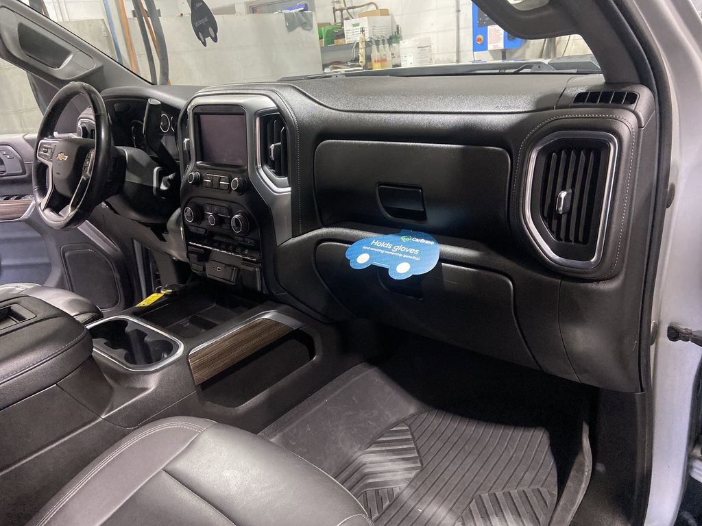 Used 2022 Chevrolet Silverado 3500 LT w/ Convenience Package AWD/4WD image 27