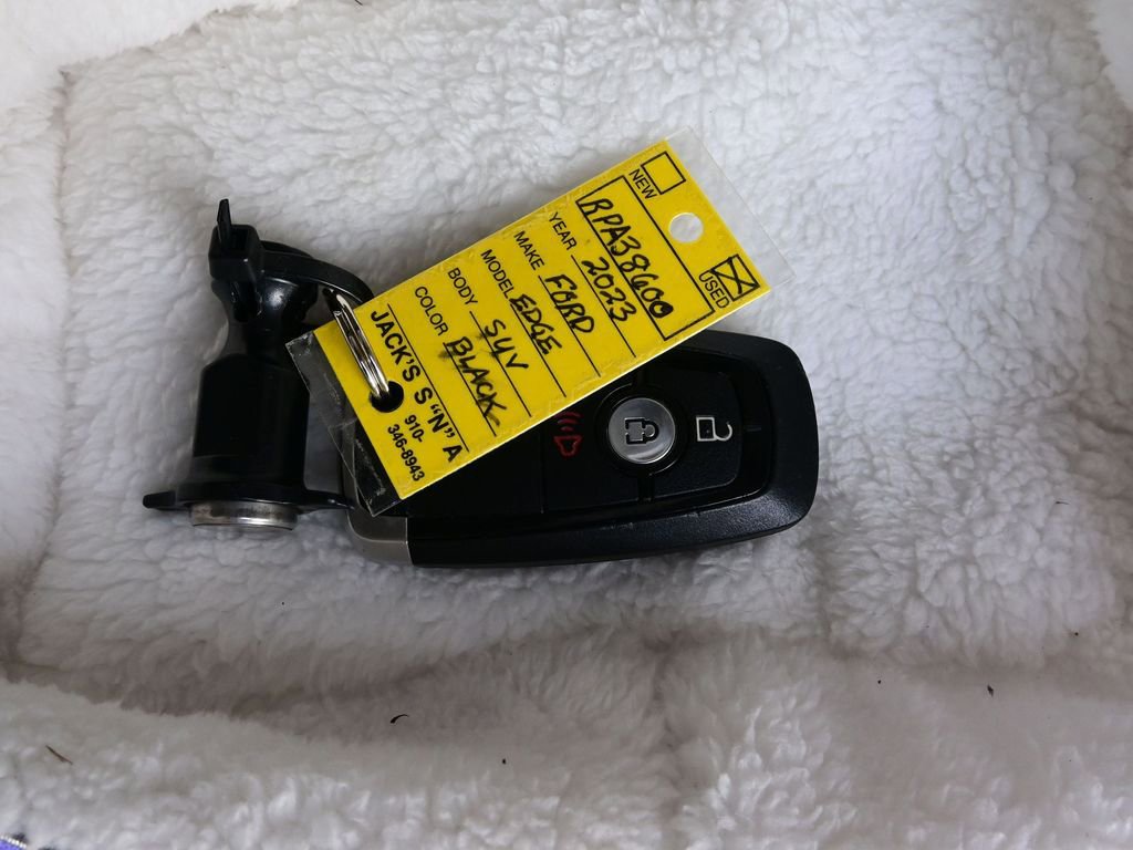 Used 2023 Ford Edge SEL image 22