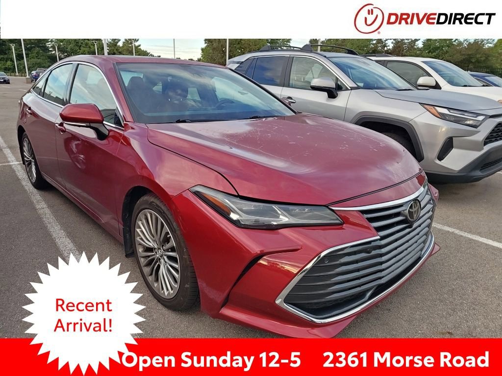 Used 2019 Toyota Avalon Limited w/ Advanced Safety Package FWD video 1