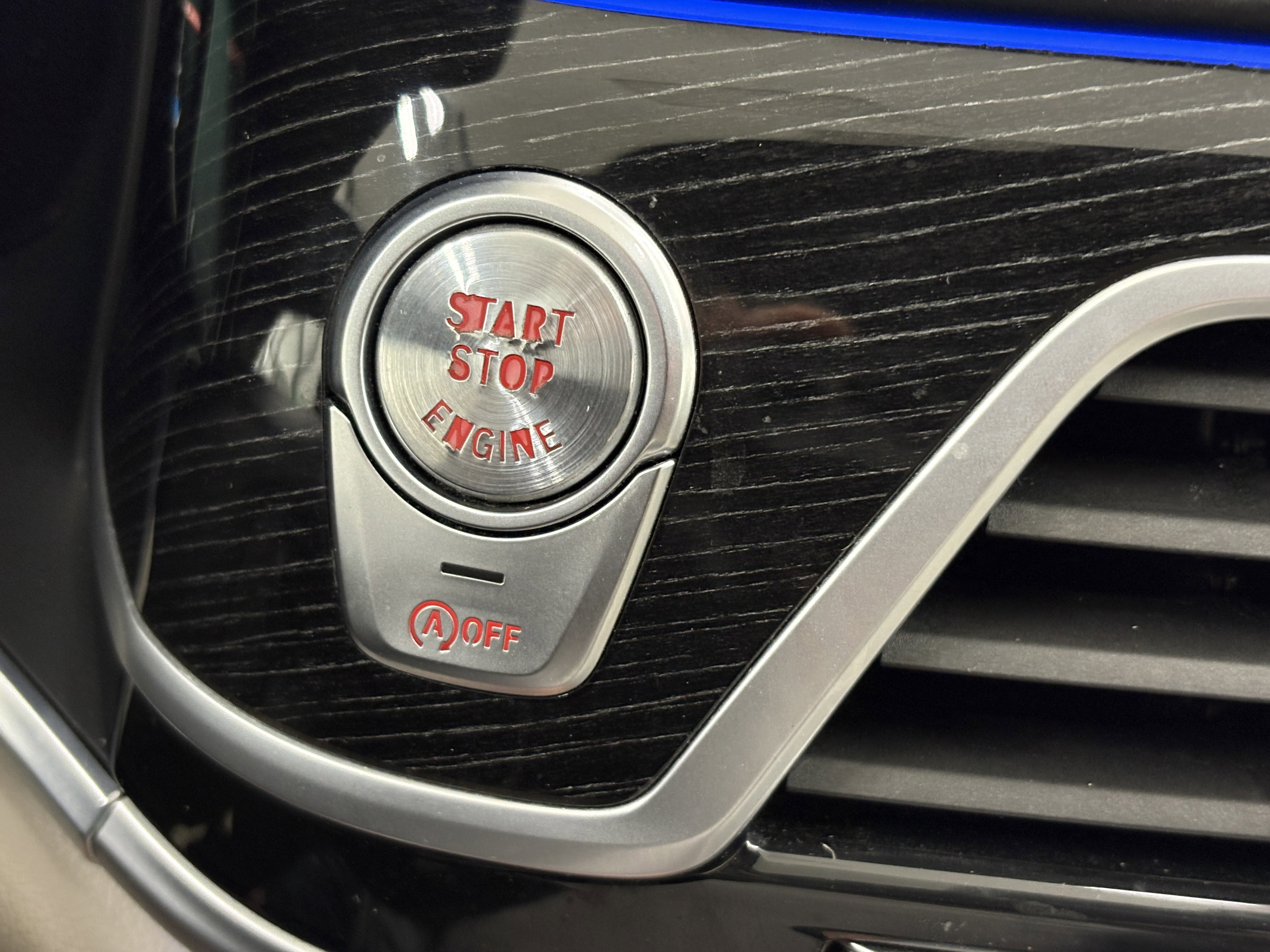 Used 2017 BMW 750i xDrive image 10