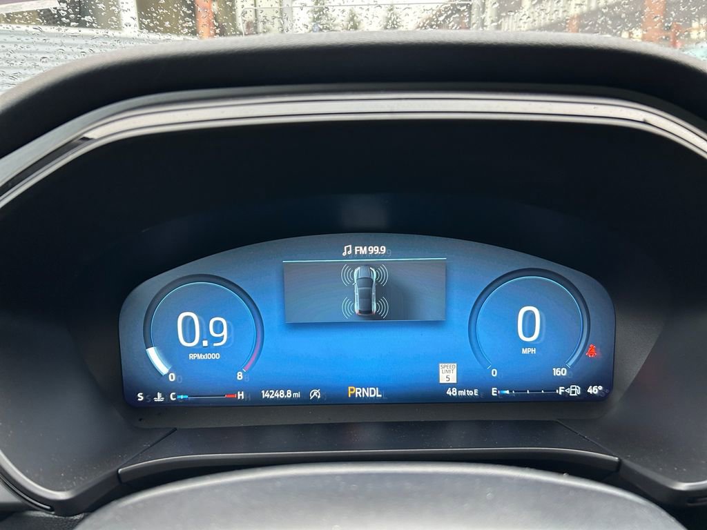 Used 2024 Ford Escape ST-Line Elite w/ Premium Technology Package image 17