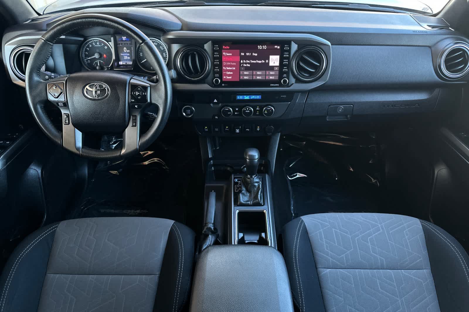 Used 2021 Toyota Tacoma TRD Sport w/ Technology Package RWD image 3
