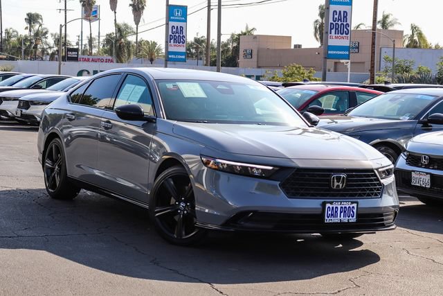 Used 2024 Honda Accord Sport image 2