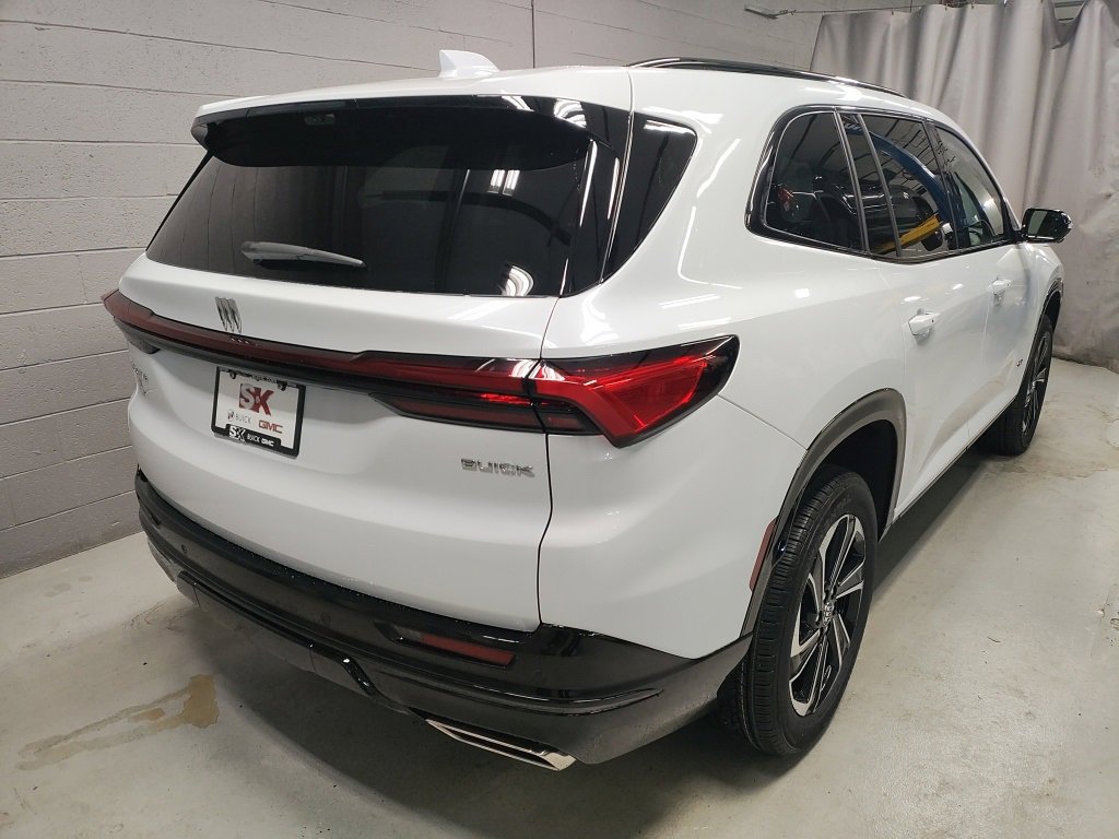 New 2026 Buick Enclave Sport Touring w/ Power Package image 2