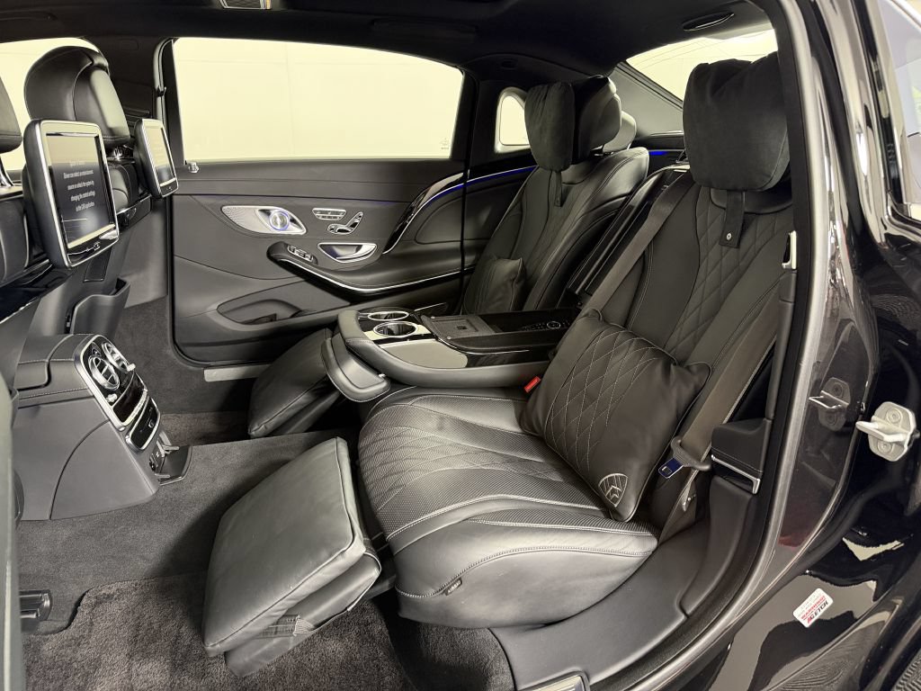 Used 2017 Mercedes-Benz Maybach S 550 4MATIC image 22
