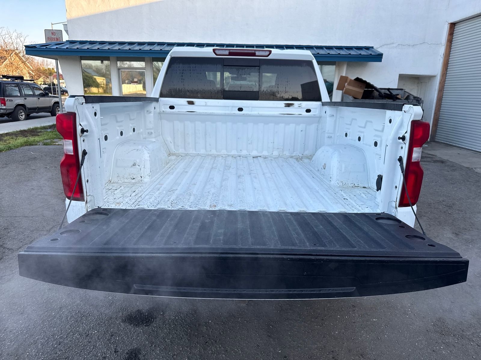 Used 2021 Chevrolet Silverado 1500 LT Trail Boss w/ Convenience Package II image 23