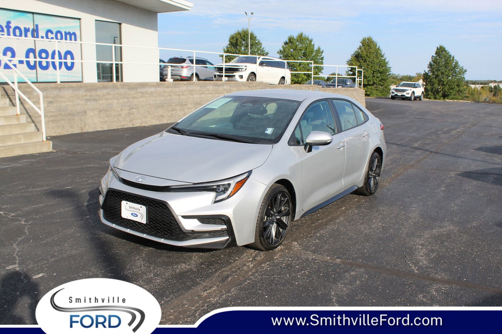 Used 2024 Toyota Corolla SE image 1