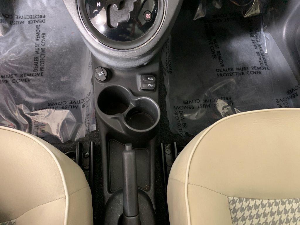 Used 2017 FIAT 500 Pop w/ Sport Appearance Package image 23