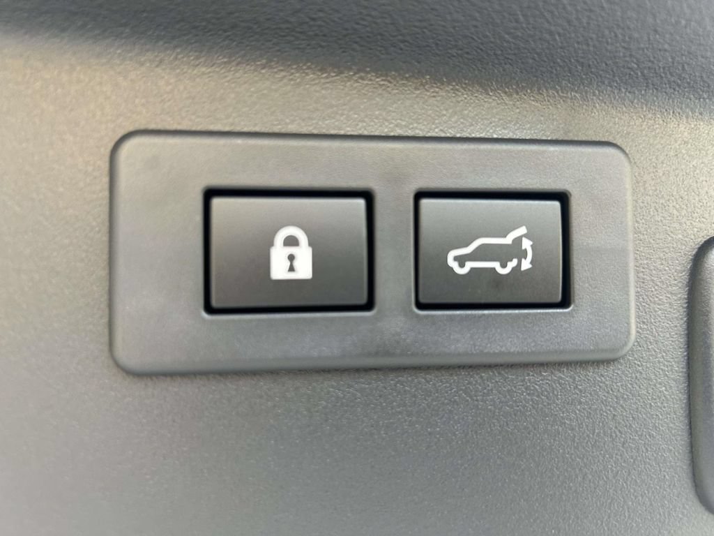 New 2026 Subaru Outback Premium w/ Premium/Limited Package AWD/4WD image 11