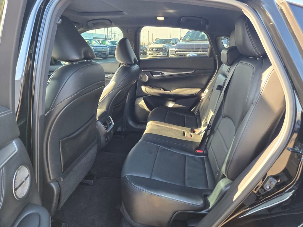 Used 2022 INFINITI QX55 Essential w/ Proassist Package image 10