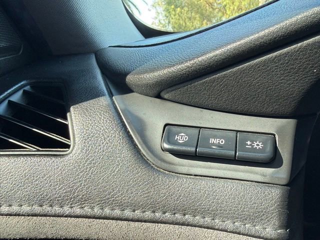 Used 2019 Cadillac Escalade ESV Luxury image 20