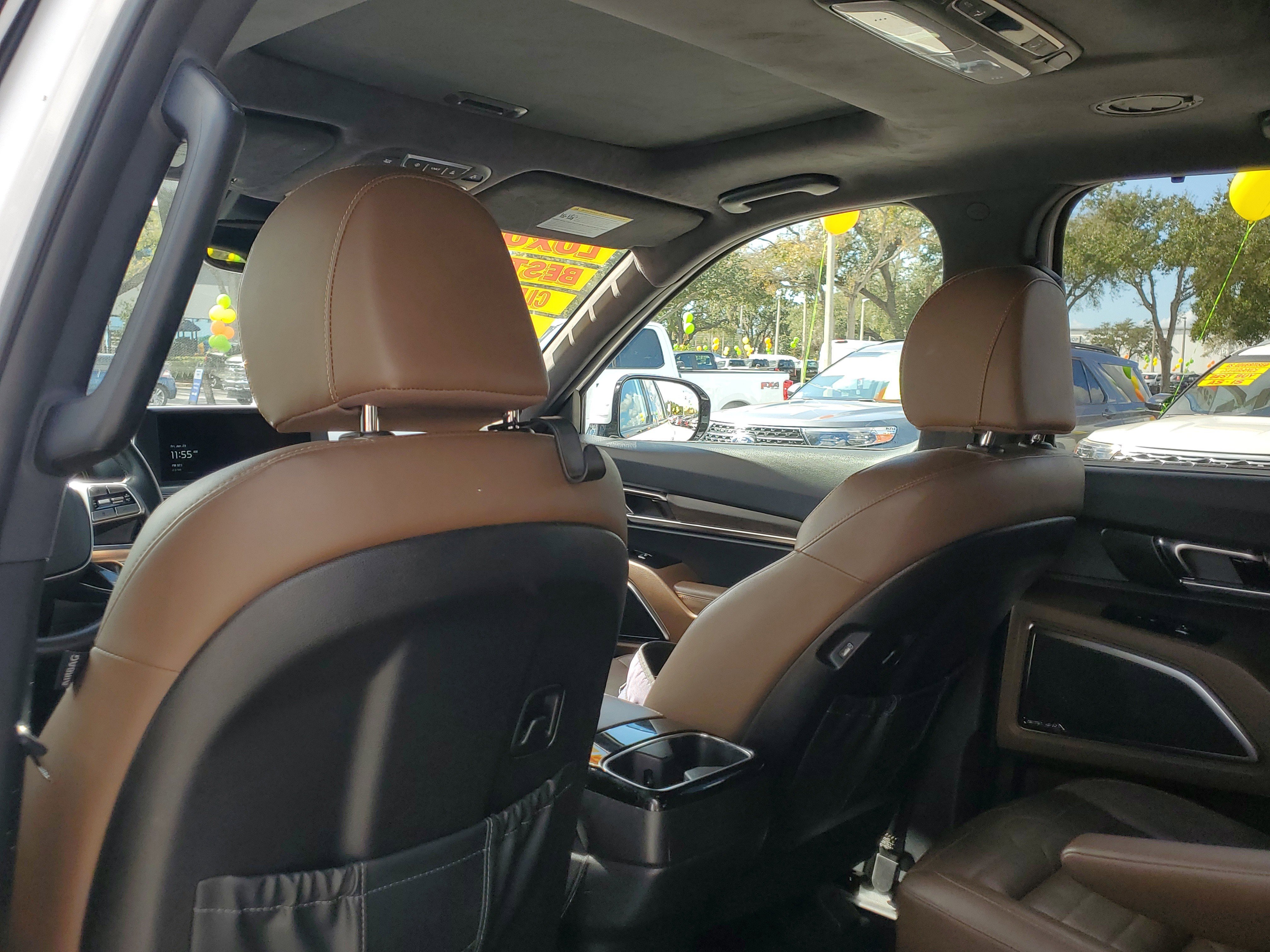 Used 2022 Kia Telluride SX w/ SX Prestige Package image 15