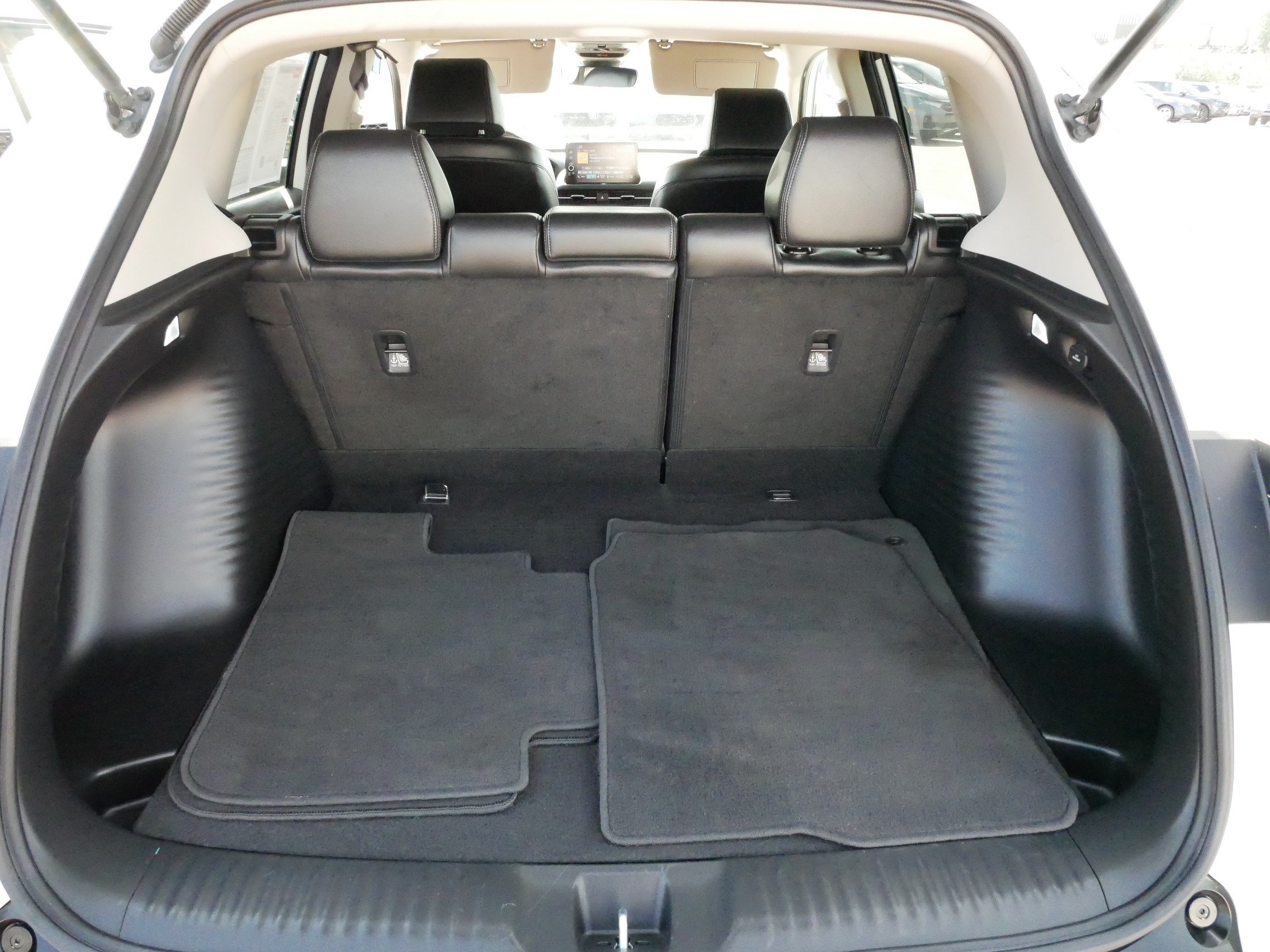 Certified 2024 Honda HR-V EX-L image 18