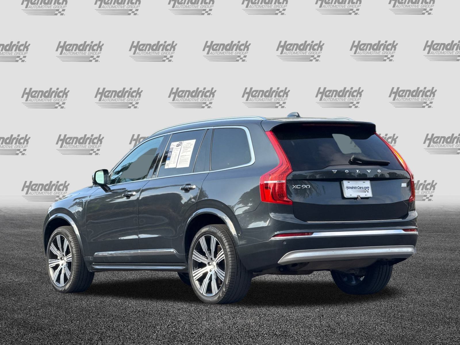 Used 2022 Volvo XC90 T8 Inscription w/ Advanced Package image 7