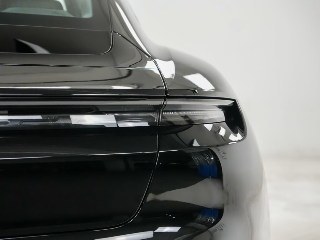 Certified 2025 Porsche Taycan 4S AWD/4WD image 12