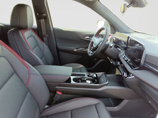 New 2026 Chevrolet Equinox RS w/ LPO, Floor Liner Package AWD/4WD image 16
