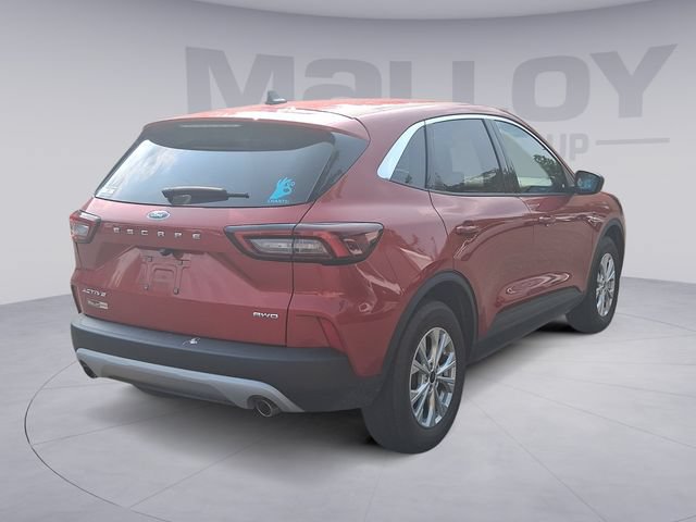 Used 2023 Ford Escape Active AWD/4WD image 5