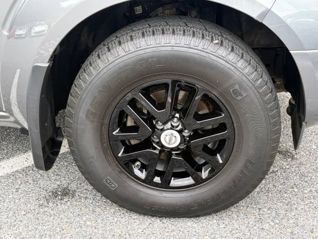 Used 2019 Nissan Frontier SV AWD/4WD image 11