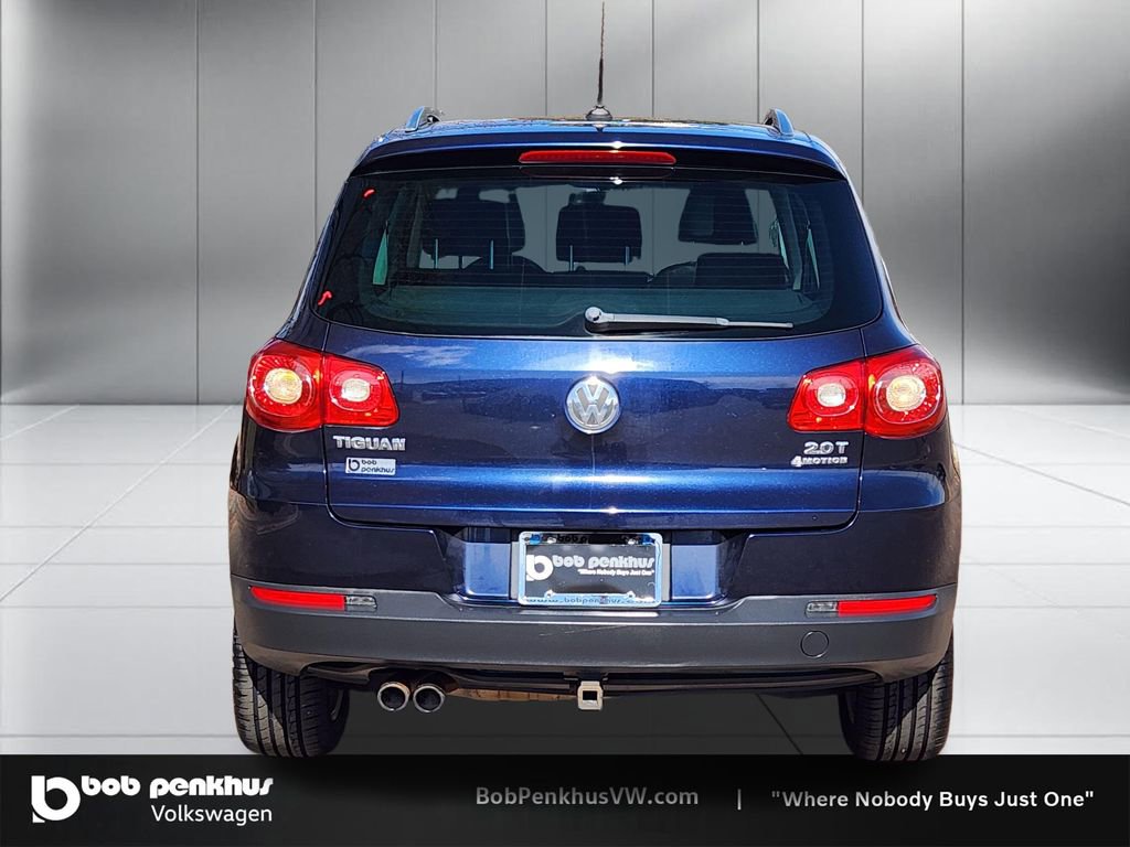 Used 2011 Volkswagen Tiguan SE image 25