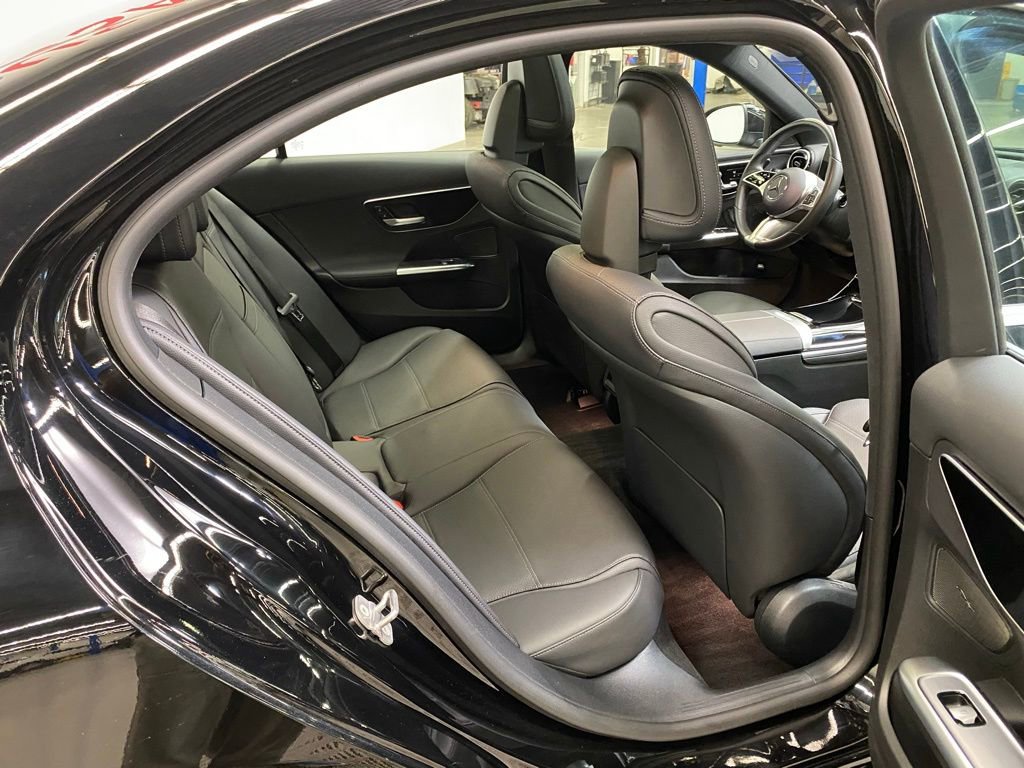 Used 2025 Mercedes-Benz C 300 Sedan image 16