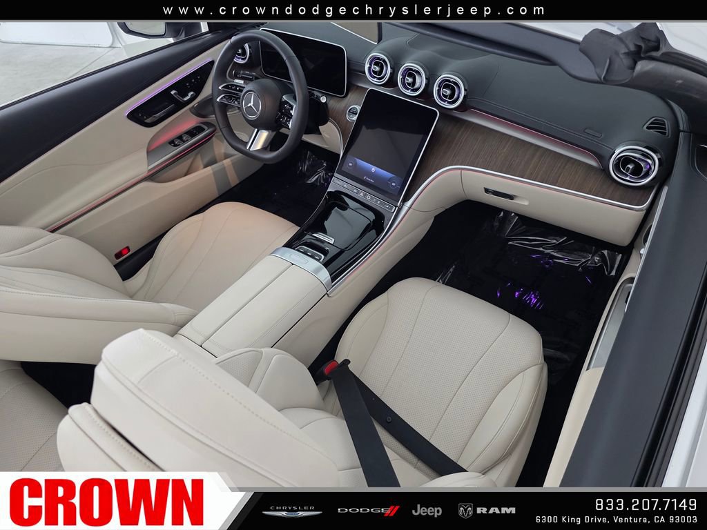 Used 2024 Mercedes-Benz CLE 300 4MATIC Cabriolet image 18
