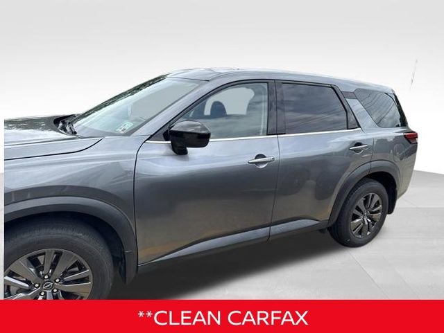 Used 2023 Nissan Pathfinder S FWD image 2