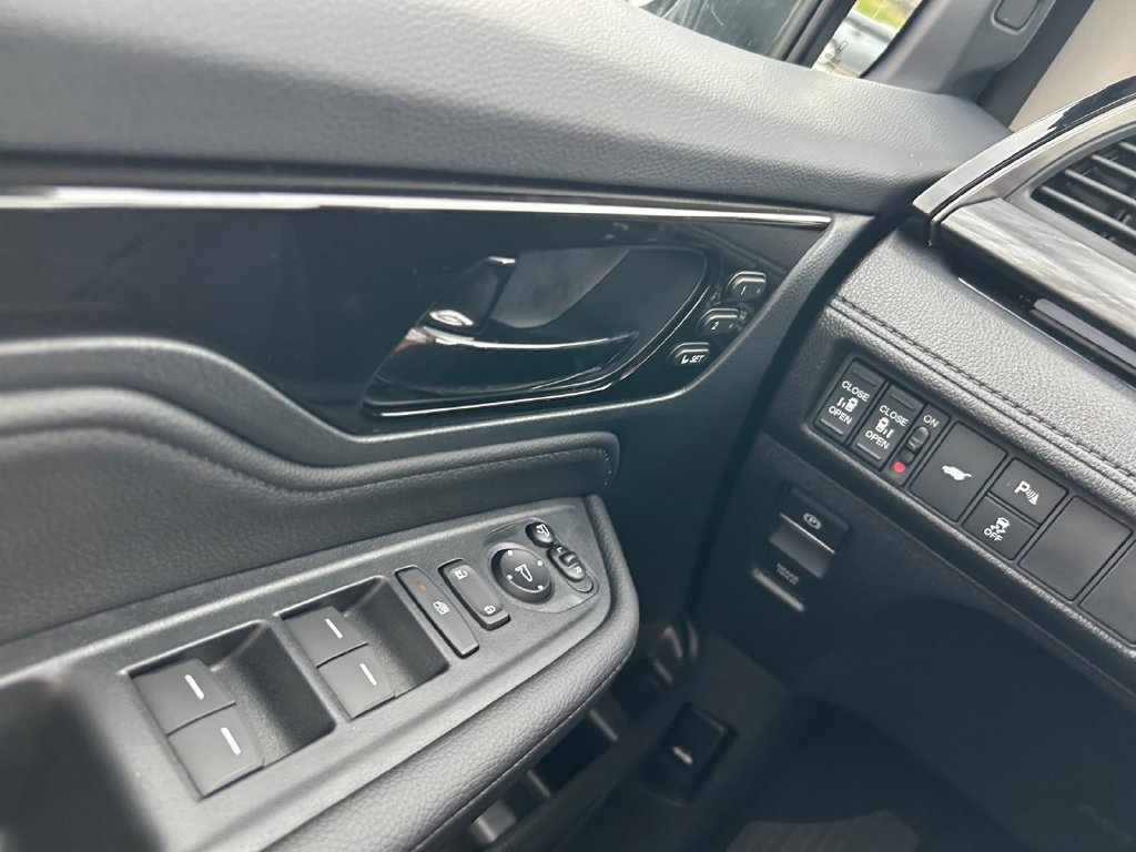 New 2026 Honda Odyssey Elite image 24