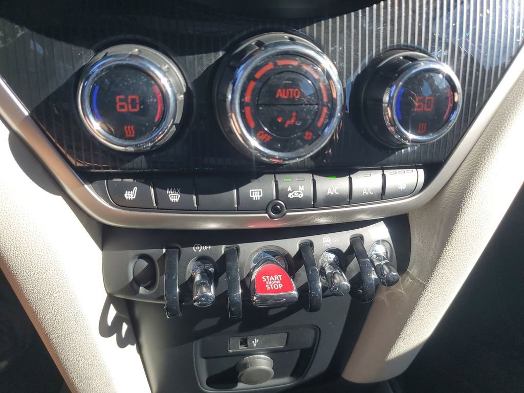 Used 2023 MINI Cooper Countryman S w/ Signature Upholstery Package image 33