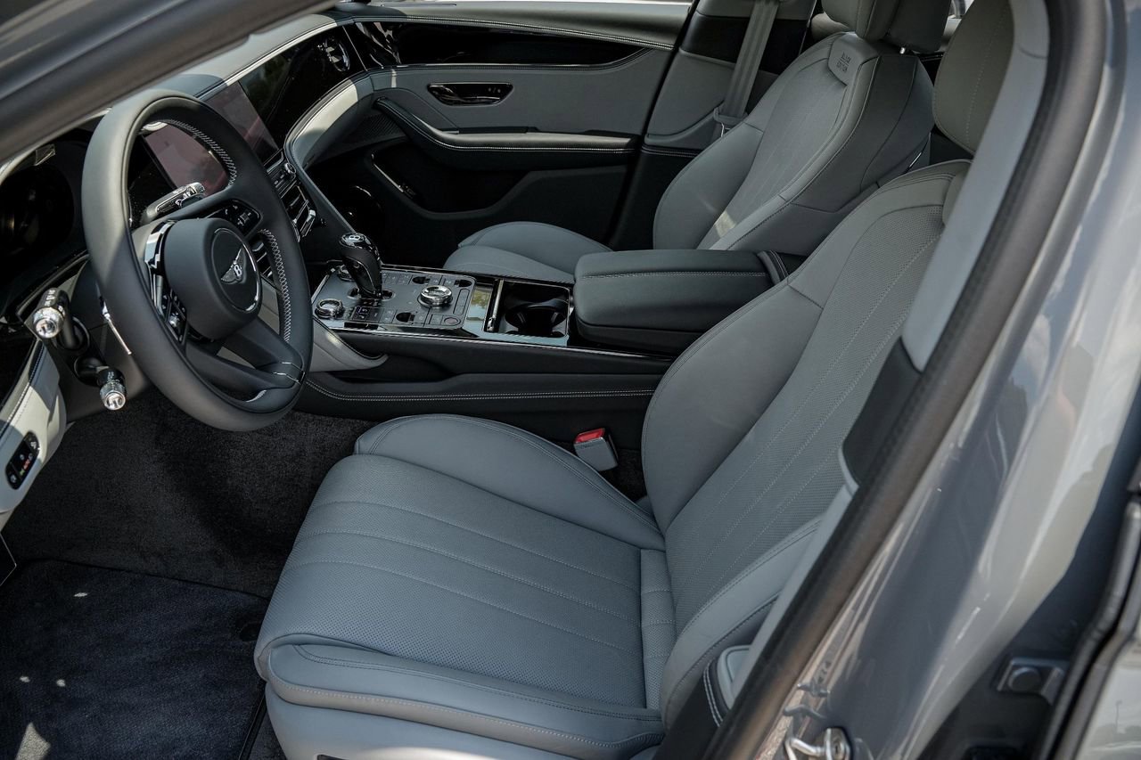 New 2025 Bentley Flying Spur Plug-In Hybrid AWD/4WD image 19
