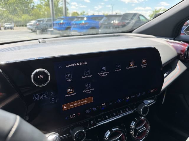 Certified 2026 Chevrolet Blazer EV RS AWD/4WD image 31