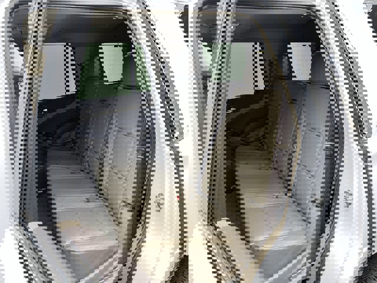 Used 2018 Chevrolet Tahoe LT image 13