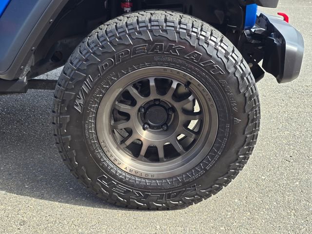 Used 2021 Jeep Gladiator Rubicon AWD/4WD image 13