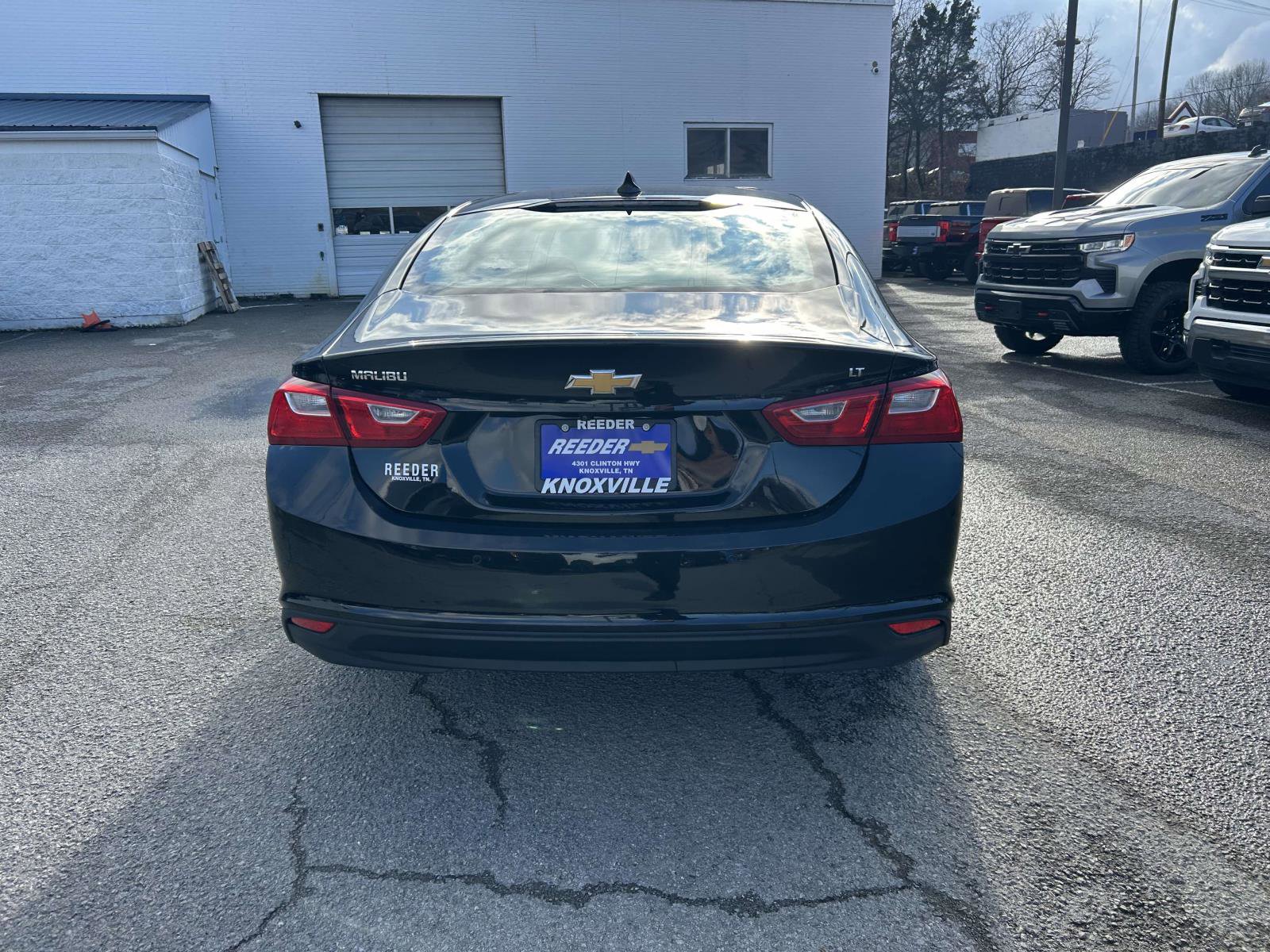 Used 2024 Chevrolet Malibu LT image 4