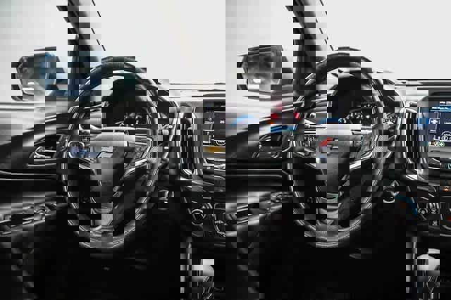 Used 2022 Chevrolet Equinox LT w/ LPO, Floor Liner Package image 15