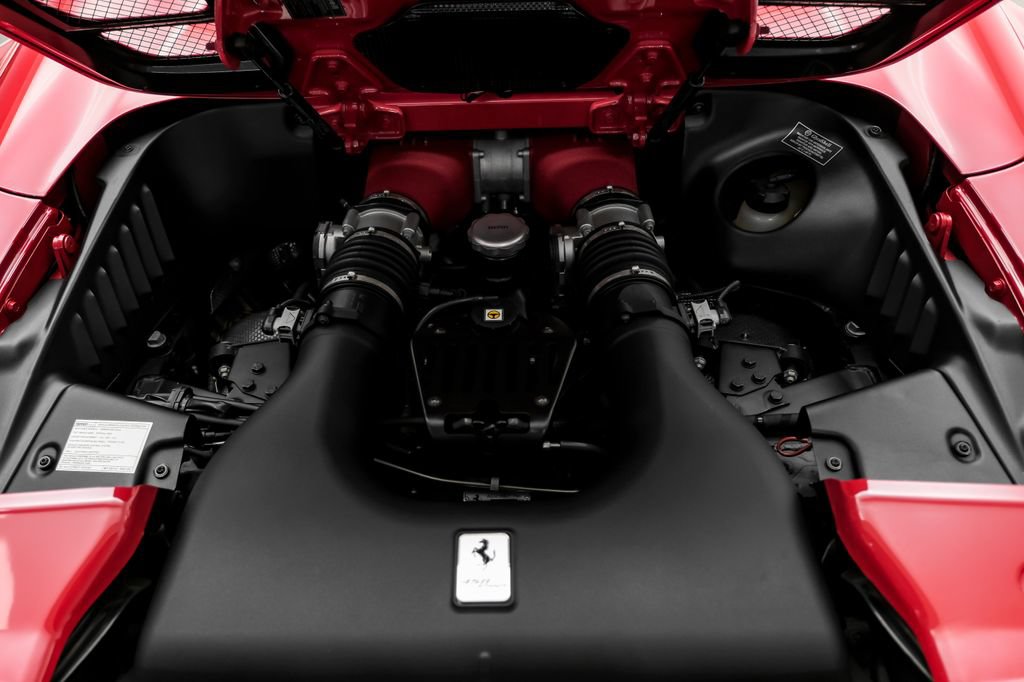 Used 2014 Ferrari 458 Spider RWD image 56