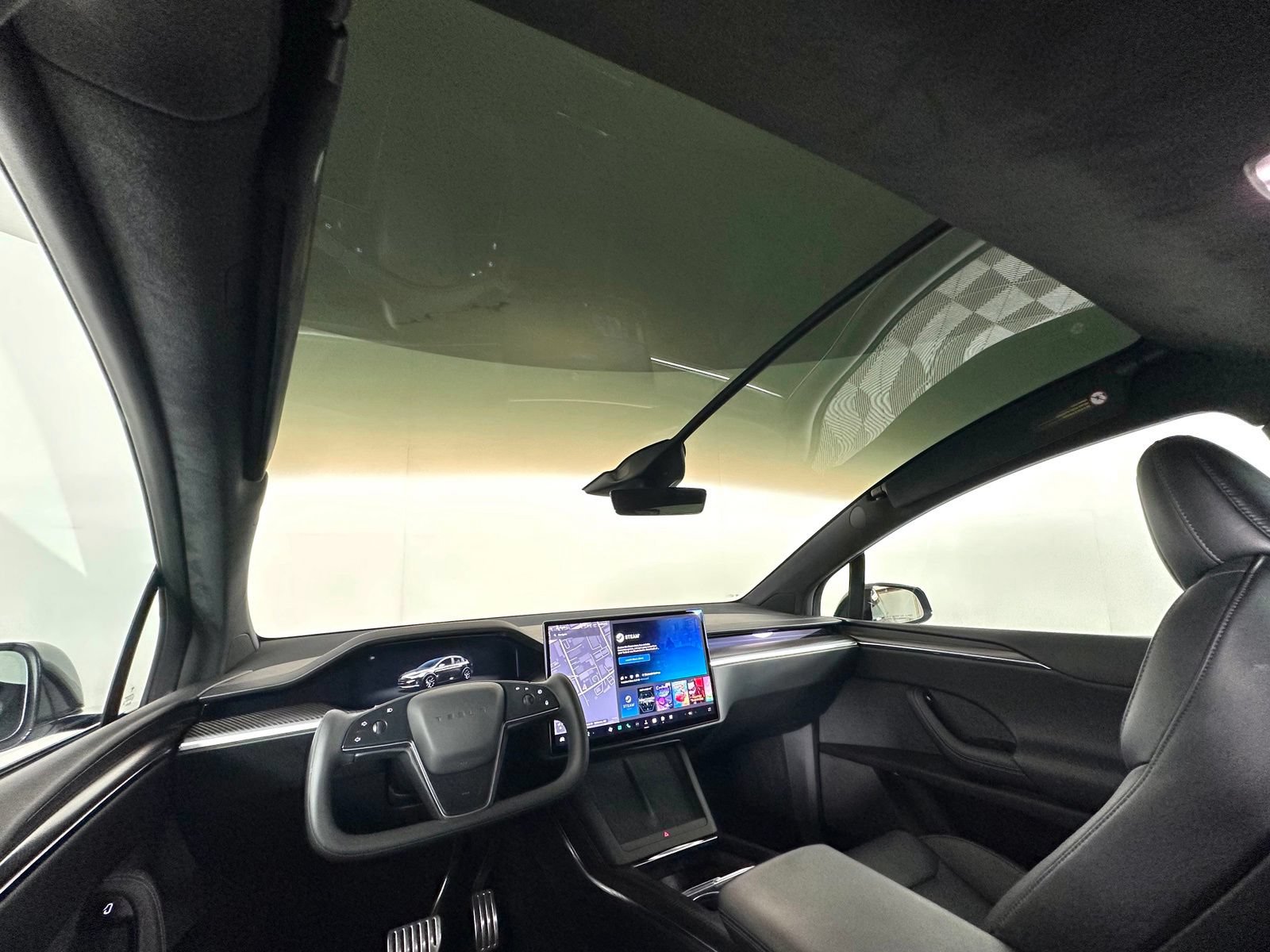 Used 2022 Tesla Model X Plaid AWD/4WD image 7